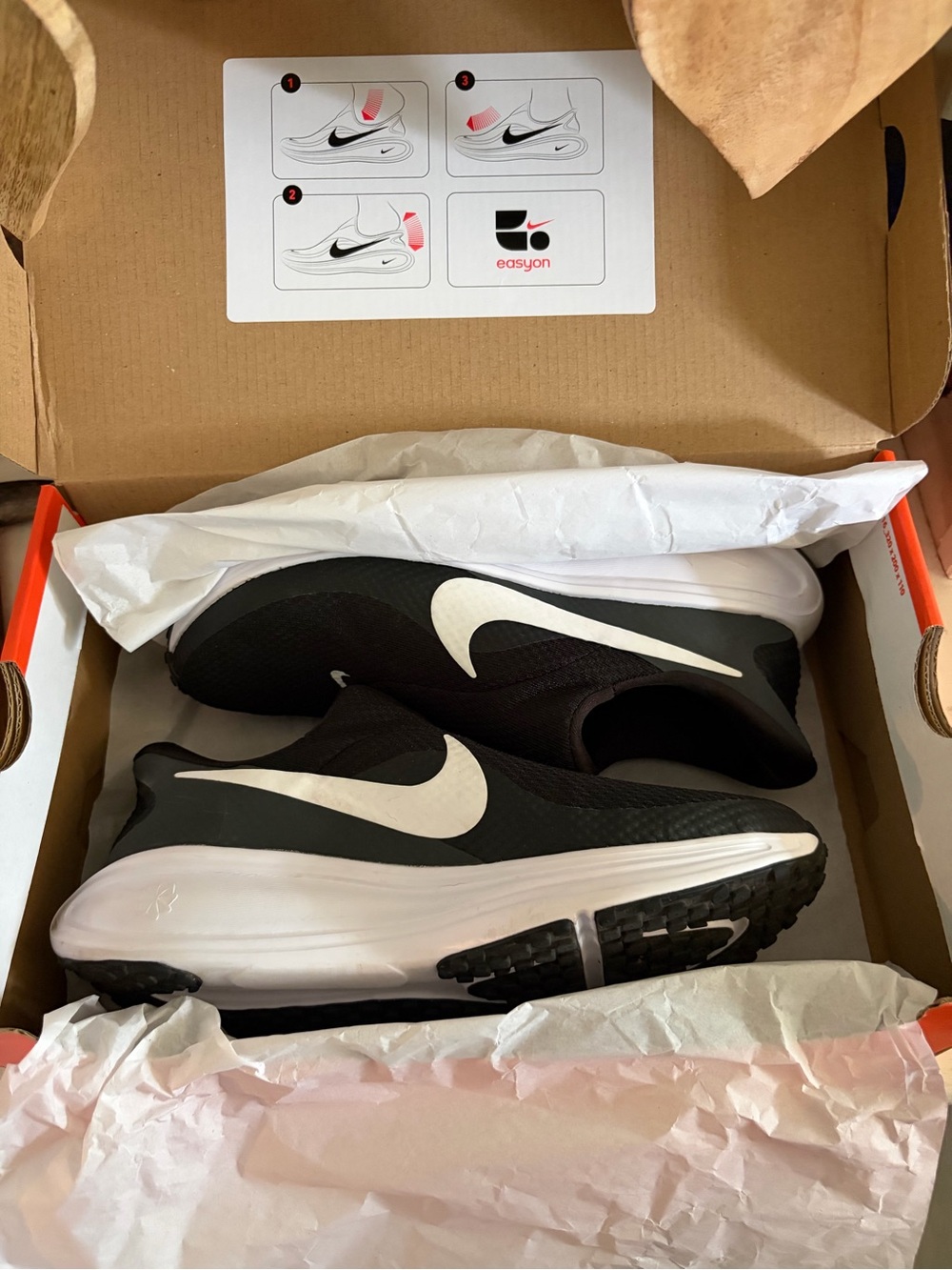 Nike Unisex Black/White Slip-On Running Shoes